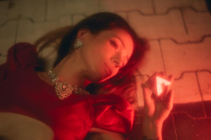 photo-1569845756567-fd54e7ebb649